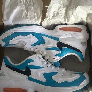 Nike Air Max 2 Light